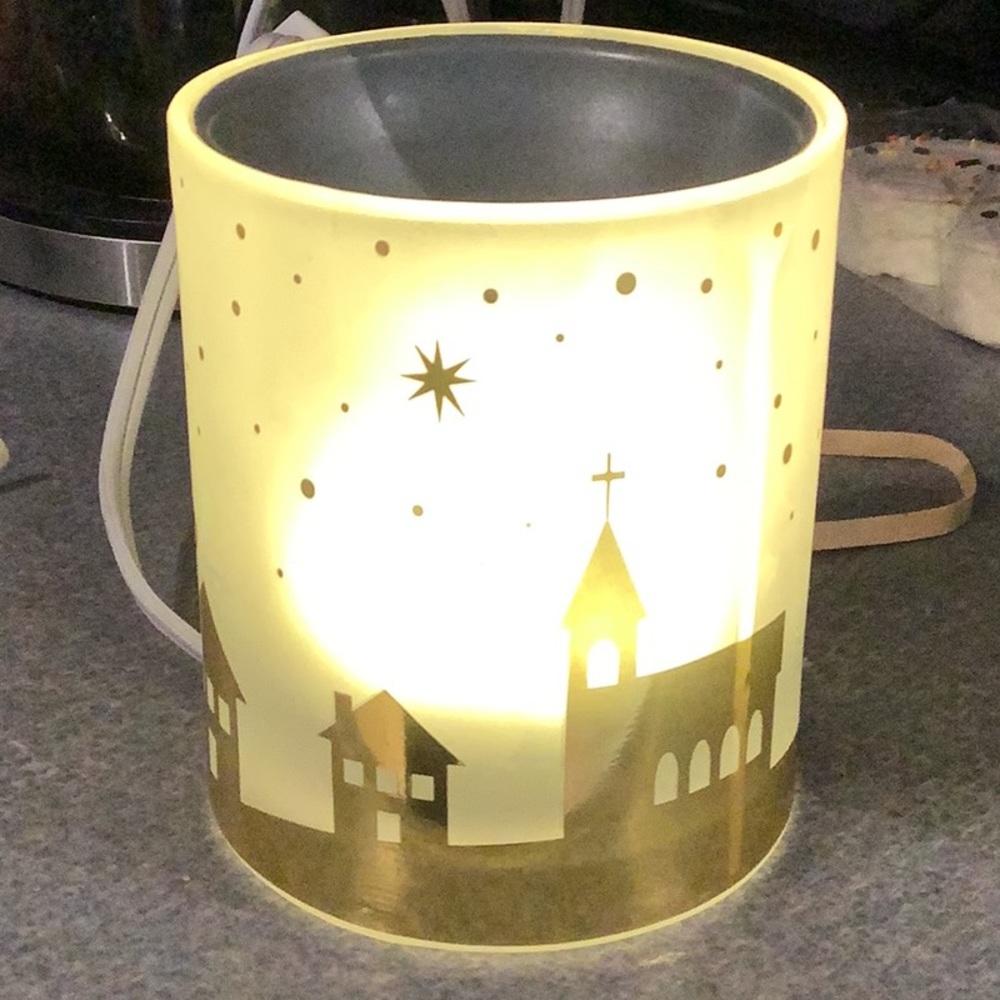 Yankee candle co. Scented wax cube warmer ELECTRIC WINTERSCAPE 1600925
